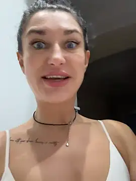 AriannaCruise's Live XXX Chat
