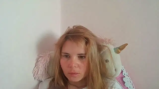 HornyElena's Live XXX Chat