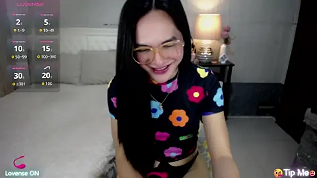 AsianSweetHeartxX's Live XXX Chat
