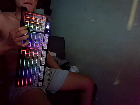 boyhigh1997's Live XXX Chat