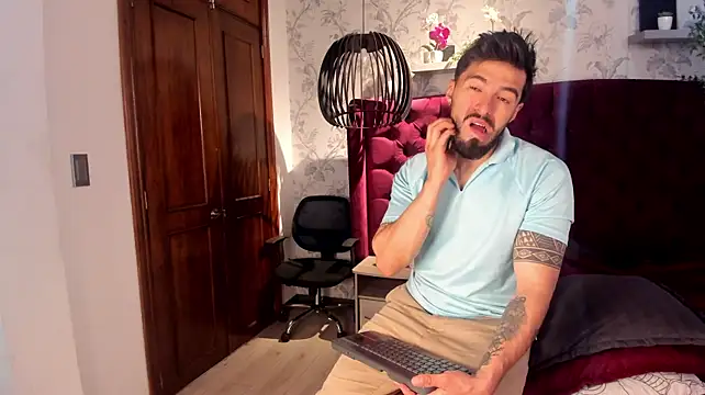 Liam_ashford's Live XXX Chat