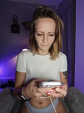 emma4xxx's Live XXX Chat