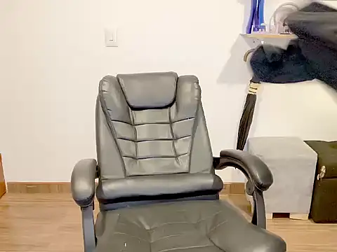 Oxxme1 - FUCK ASS VERY HARD WHILE I AM NAKED 🍑🥵
