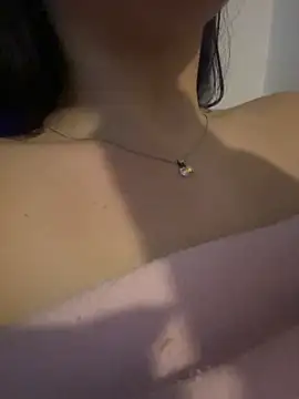 Belle_Lea - MY FRIEND PUT HIS FINGER IN MY TIGHT ASS