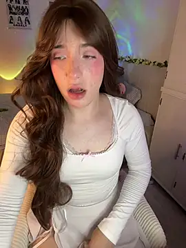 Tiffannyland - masturbate my cock and pre cum