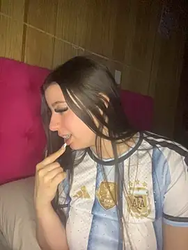 ChloeParis8 - FINGERS IN MY PUSSY