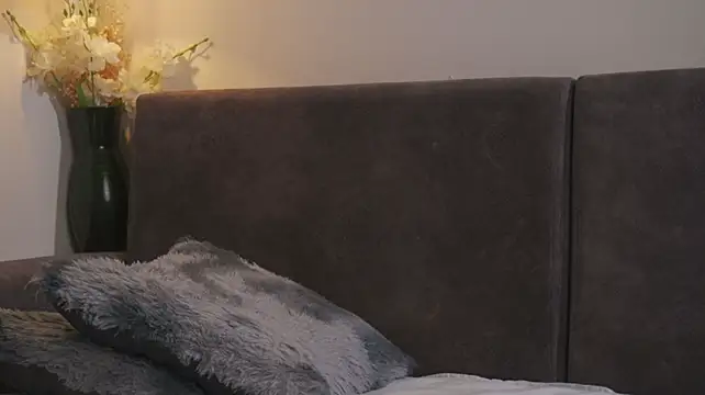 Littlee_Sophi_ - RED ASS