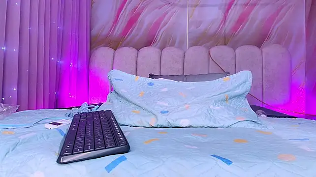Sofi_dv - domi in the pussy + 5-minute check-up