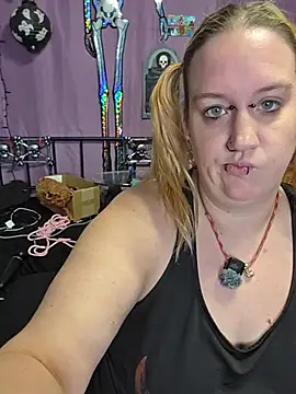 BabygurlJay - POV squirt 😈🤤