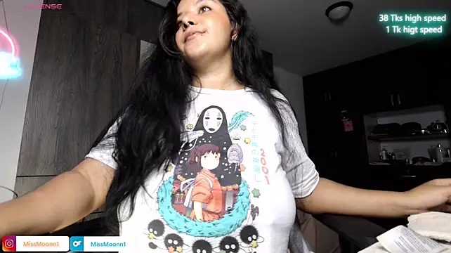 MissMoonn1 - Boobs Out