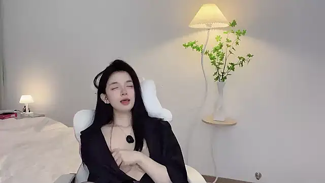 Annie-3 - 今天开心 珠光白丝 m腿 小粉2min
