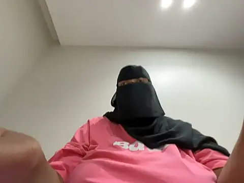 Submissive_Arab