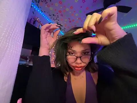 moan4mona