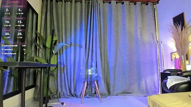 EmiliWilliams - doggy position+skirt up+spanking