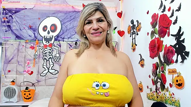 Celeste_Lincon - Flash Boobs - Mostrar Senos 🍒