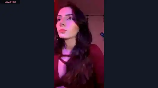 LiliJones_ - 🌺 Bounce my naked tits