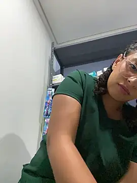 Chloefixxx - rub my pussy with uniform back my boss