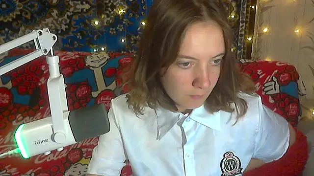 Babychloeshow - Take off skirt & shirt, stay in sexy lin