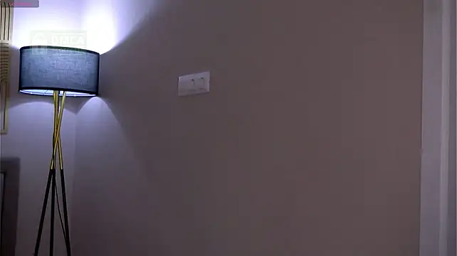 AmmyScotch - Slap my ass