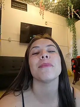 Emmasweet_Val - Squats in your face without panties