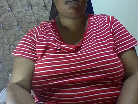 _Ella20 - help me get phone daddy