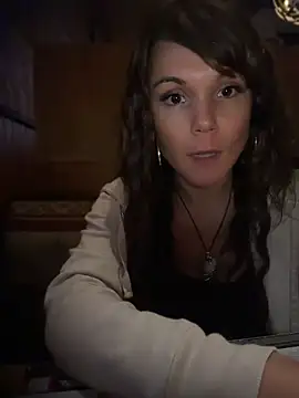 BaileyMFox - Buzz me in the restaurant