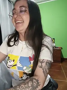 Maddie_69 - 🤤Shirt Off ✨