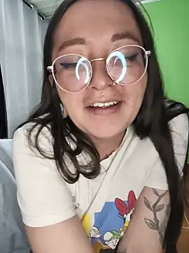 Maddie_69 - 🤤Shirt Off ✨
