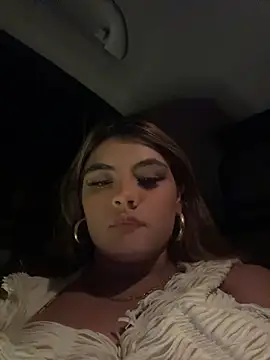 I_melissaa - show my boobs public