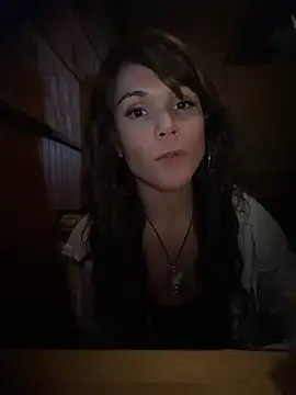 BaileyMFox - Buzz me in the restaurant