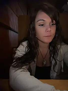 BaileyMFox - Buzz me in the restaurant