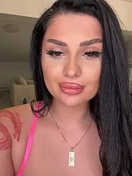 KylieKroftt - intense orgasm