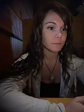 BaileyMFox - Buzz me in the restaurant