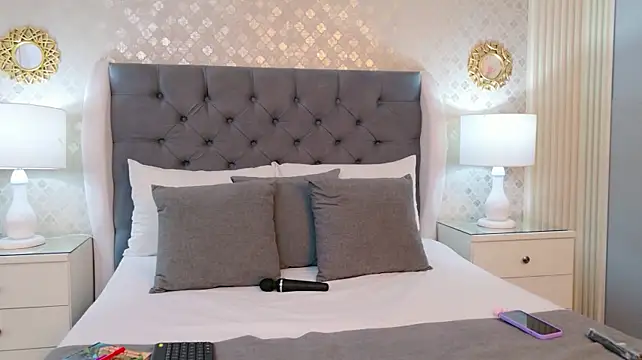 MissAthziry - Spankings and squeezes 🍑🔥