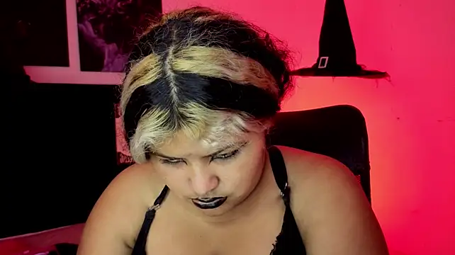WickedLemon - SHOW TITS 🖤☠️🔥