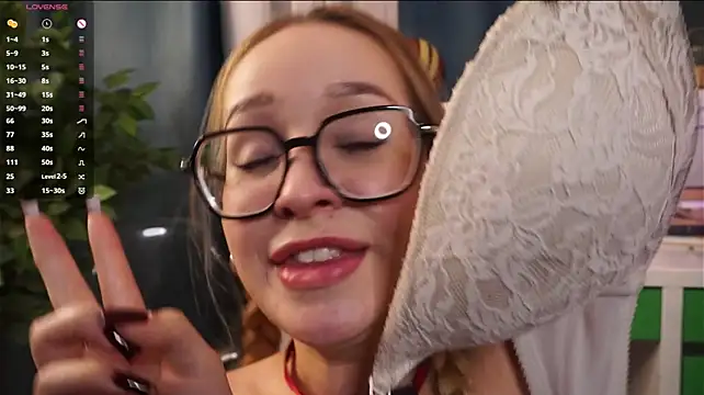 JackelineSwanda - 💖suck finger with drool on my boobs💖