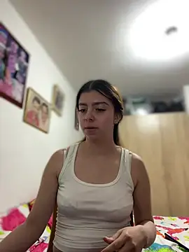Cloew_Marz - Fingers is pussy while I study🤓📚