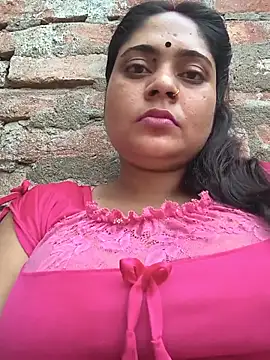 Aanushka - Pusssy show 👅