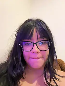 Emily_Taylor2 - control lush x10