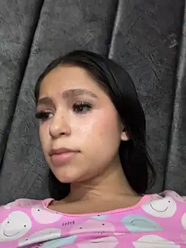 Paulas_sweet430 - SQUIRT ROUND 1