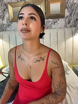 NicolleRivera_ - 🔥MAKE MY PUSSY WET WITH VIBRATIONS 🔥