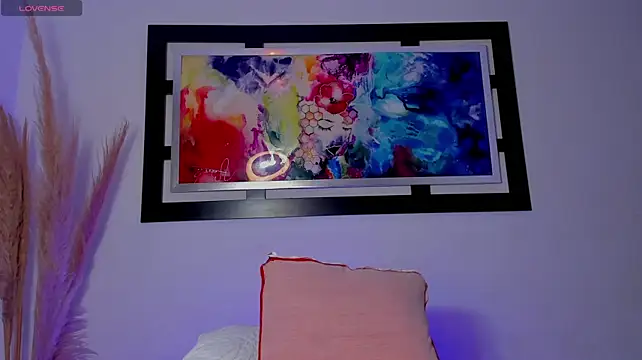 Scarlett_811 - drink a glass of beerI'll fuck you