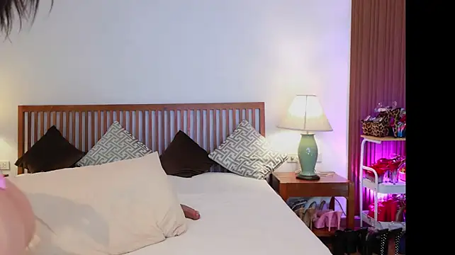 MillaBelle - Princess Treatment