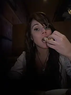 BaileyMFox - Buzz me in the restaurant