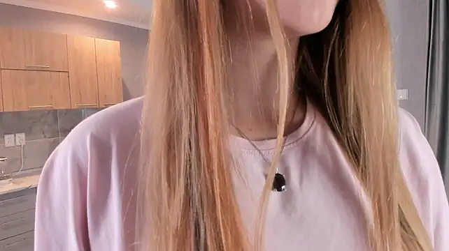 MargetMcgilberry - stroke my boobs