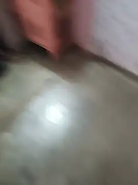 Lily-Darlling - Ass show without panty