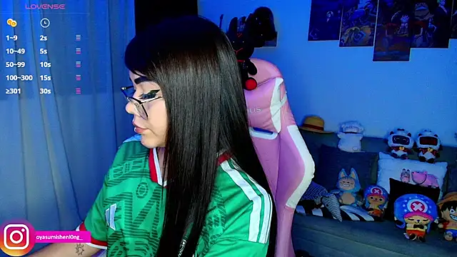 Nicorobinn - Oil ass hard spanks+fingers in my asshol