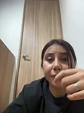 Sophie_Dreamss - Wet me in the office