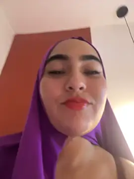 Malika_Noor - ride toy