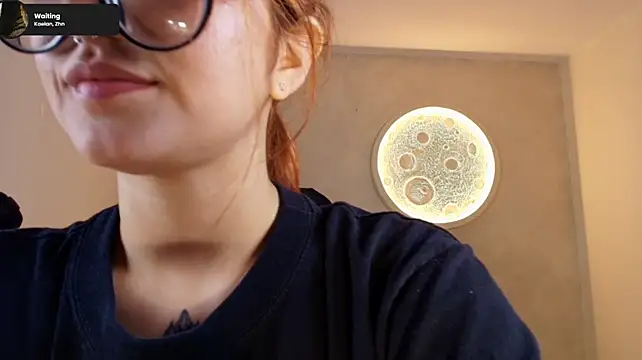 SweetJennaa - Oil on my ass and twerk